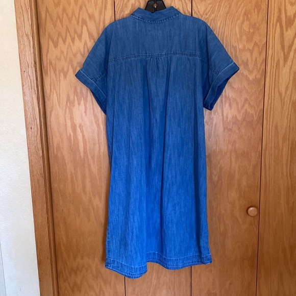 Nice denim dress - Picture 4 of 4